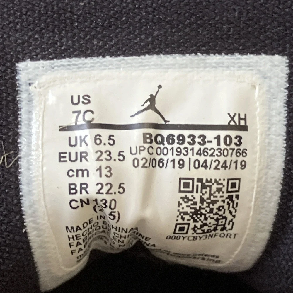 Nike Boys Air Jordan 1 Retro High OG‎ TD Black White Sneaker Shoes Size 7C